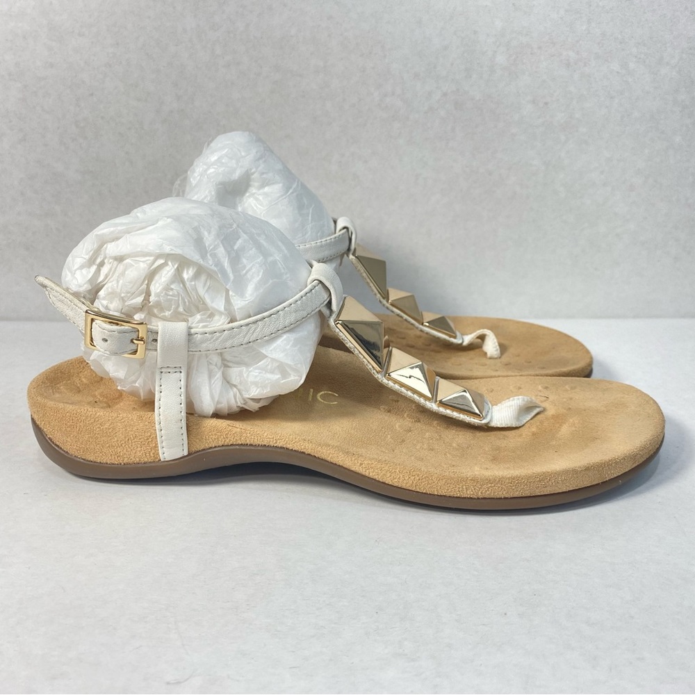 Vionic Nala Orthopedic Ivory White Ankle T-Strap Thong Sandals; Women’s Size 7